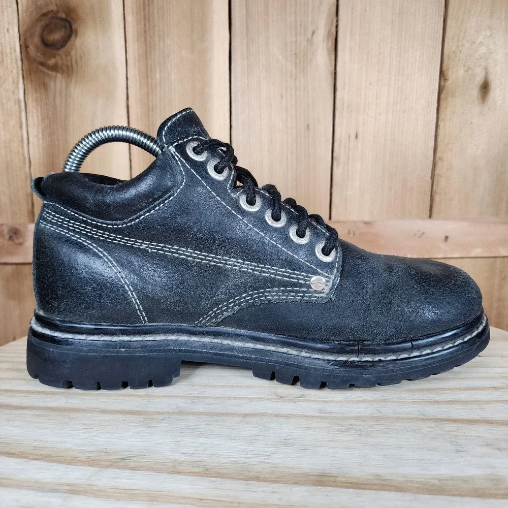 Skechers brand style